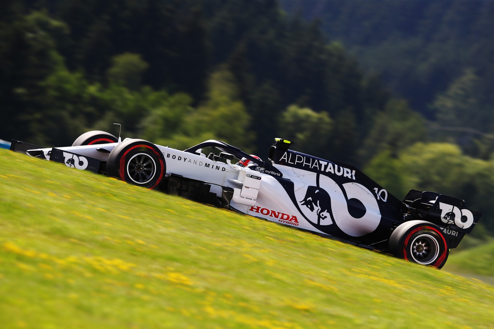 Scuderia AlphaTauri AT01 Honda
